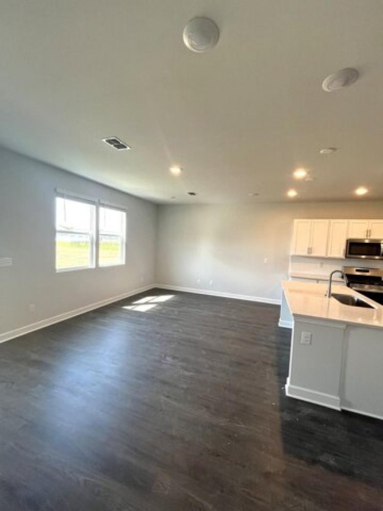 4 bedrooms House in Lebanon, USA No. 389213