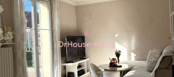 4 bedrooms House in Bezons, France No. 150934 2