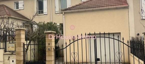 4 bedrooms House in Bezons, France No. 150934 10