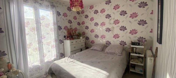 2 bedrooms House in Chateauneuf-en-Thymerais, France No. 210874 5