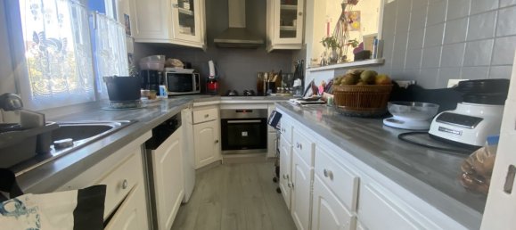 2 bedrooms House in Chateauneuf-en-Thymerais, France No. 210874 3