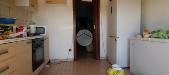 3 bedrooms Apartment in Mantua, Italy No. 324762 5