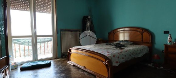 3 bedrooms Apartment in Mantua, Italy No. 324762 12