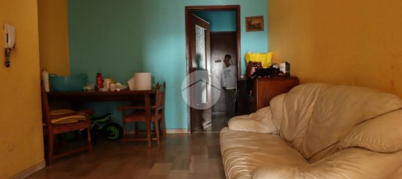 3 bedrooms Apartment in Mantua, Italy No. 324762 6