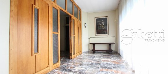 5-salle Villa à Nerviano, Italy No. 152399 12