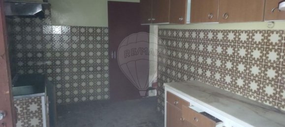 3 bedrooms House in Lourinha, Portugal No. 44257 4