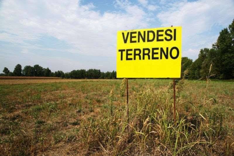 1006m² Land in Borso del Grappa, Italy No. 136414