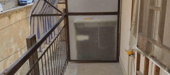 1 Schlafzimmer Wohnung in Palermo, Italy, Nr. 341823 4