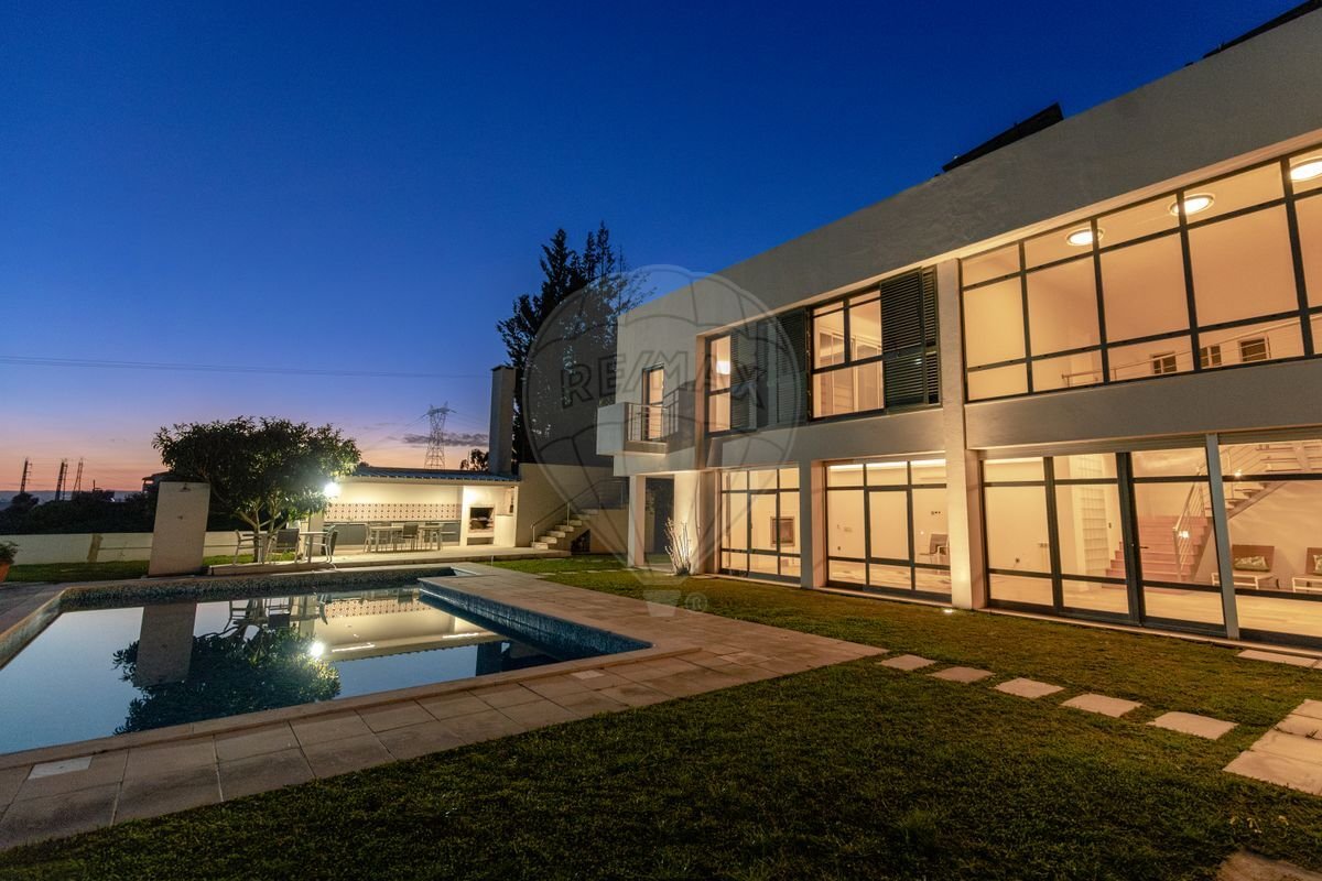 3 bedrooms House in Azambuja, Portugal No. 56348