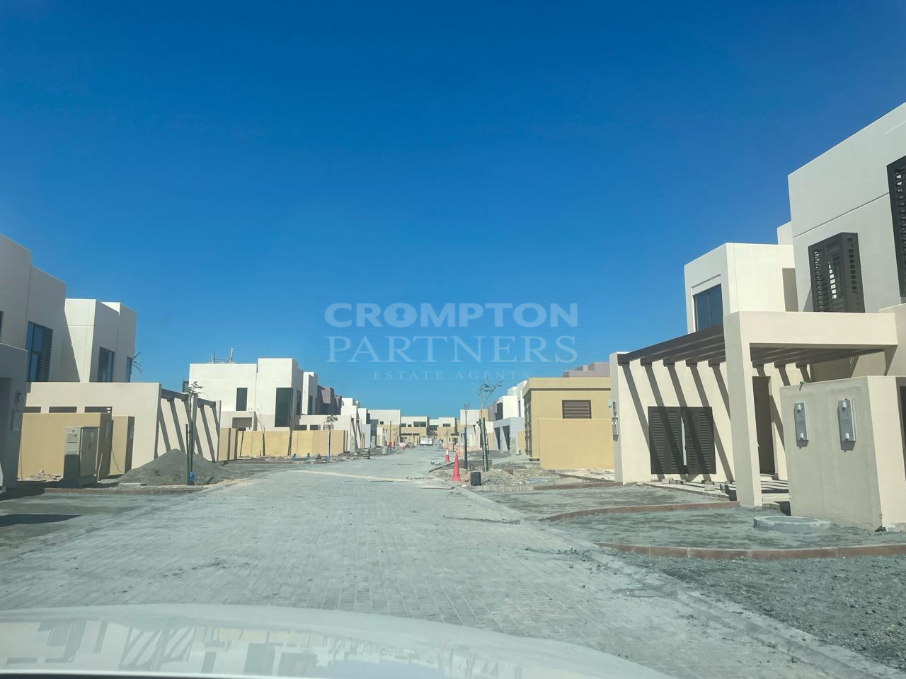 Villa T3 em Ghantoot, UAE N.º 67309