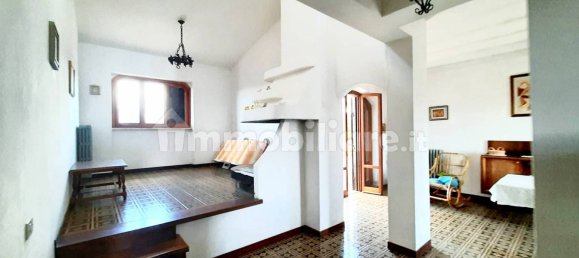 3 bedrooms Villa in Torre Cajetani, Italy No. 223802 11