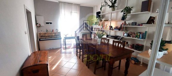 3 Schlafzimmer Haus in Monticelli d'Ongina, Italy, Nr. 113157 5