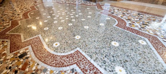 6 rooms Apartment in Venice, Italy No. 127064 10