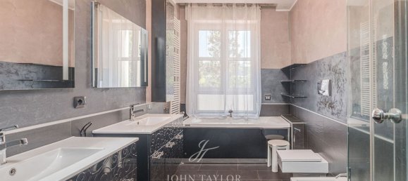 6 bedrooms Apartment in Milan, Italy No. 362656 16