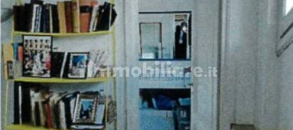 Apartamento de 4 dormitorios en Rome, Italy No. 315188 12