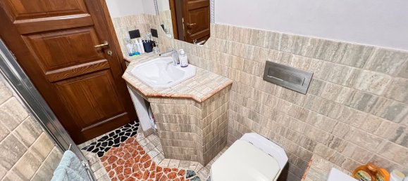 Apartamento de 3 habitaciónes en Brugherio, Italy No. 181128 21