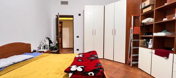 Apartamento de 3 habitaciónes en Brugherio, Italy No. 181128 36