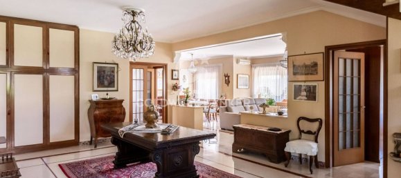 8 rooms Villa in Rome, Italy No. 299859 12
