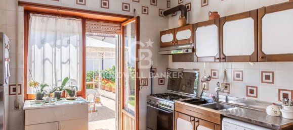 8 rooms Villa in Rome, Italy No. 299859 6