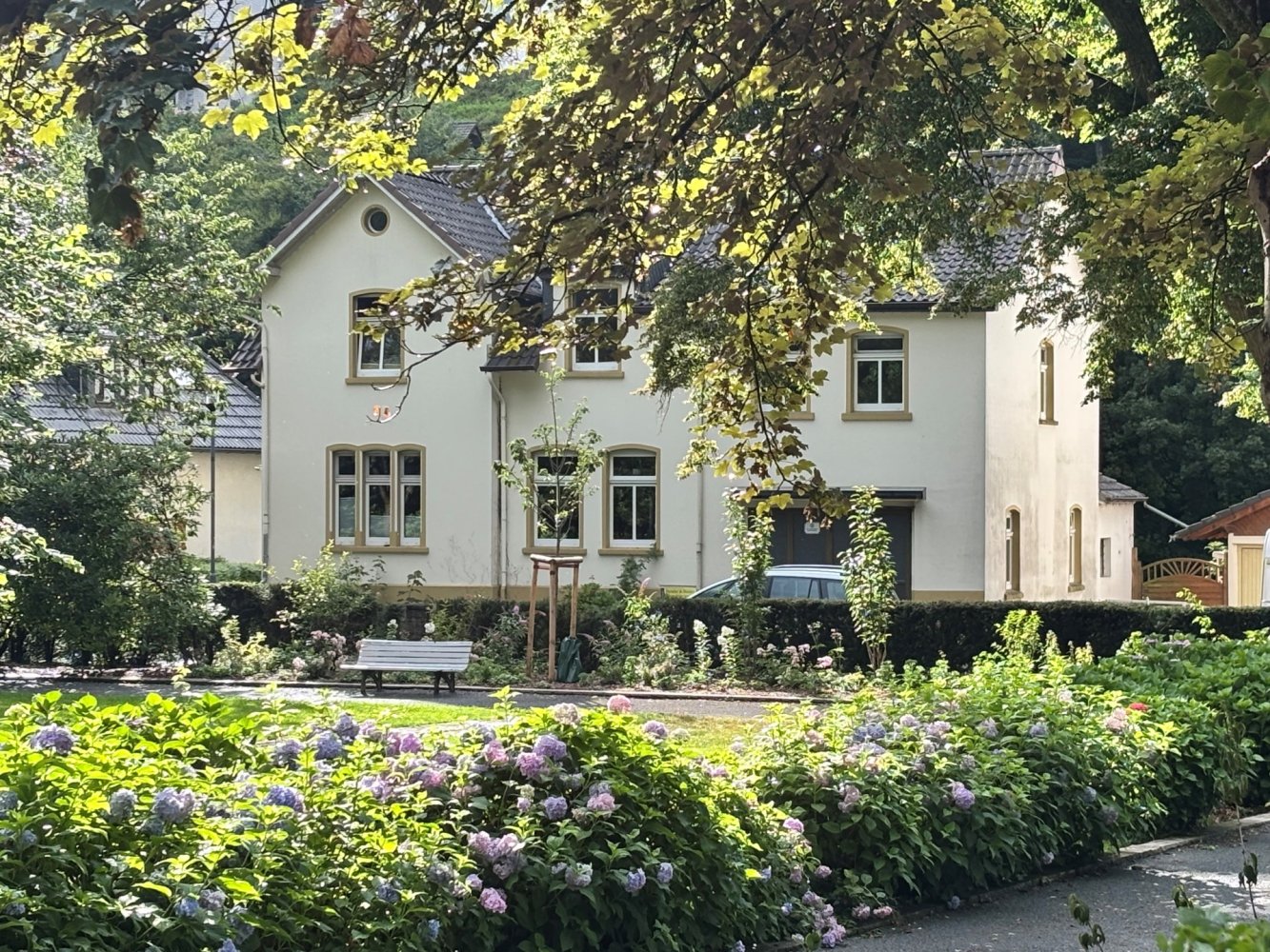 7 rooms House in Oberbergischer, Germany No. 228128