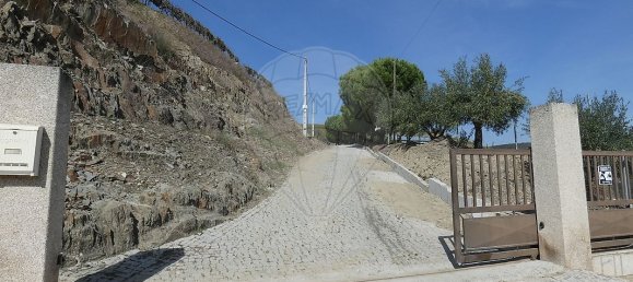 9 bedrooms Castles in Valongo dos Azeites, Portugal No. 49787 2