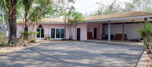 3 bedrooms Cafe / restaurant in Sattahip, Thailand No. 1814 5