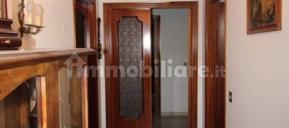 4 bedrooms Villa in Serra San Quirico, Italy No. 118588 11