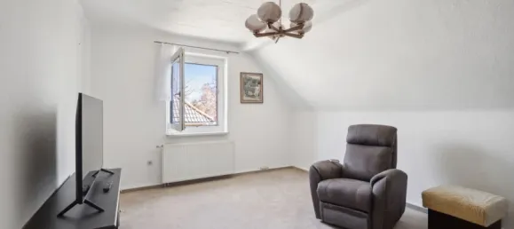 5 rooms House in Brandenburg, Germany No. 10811 12