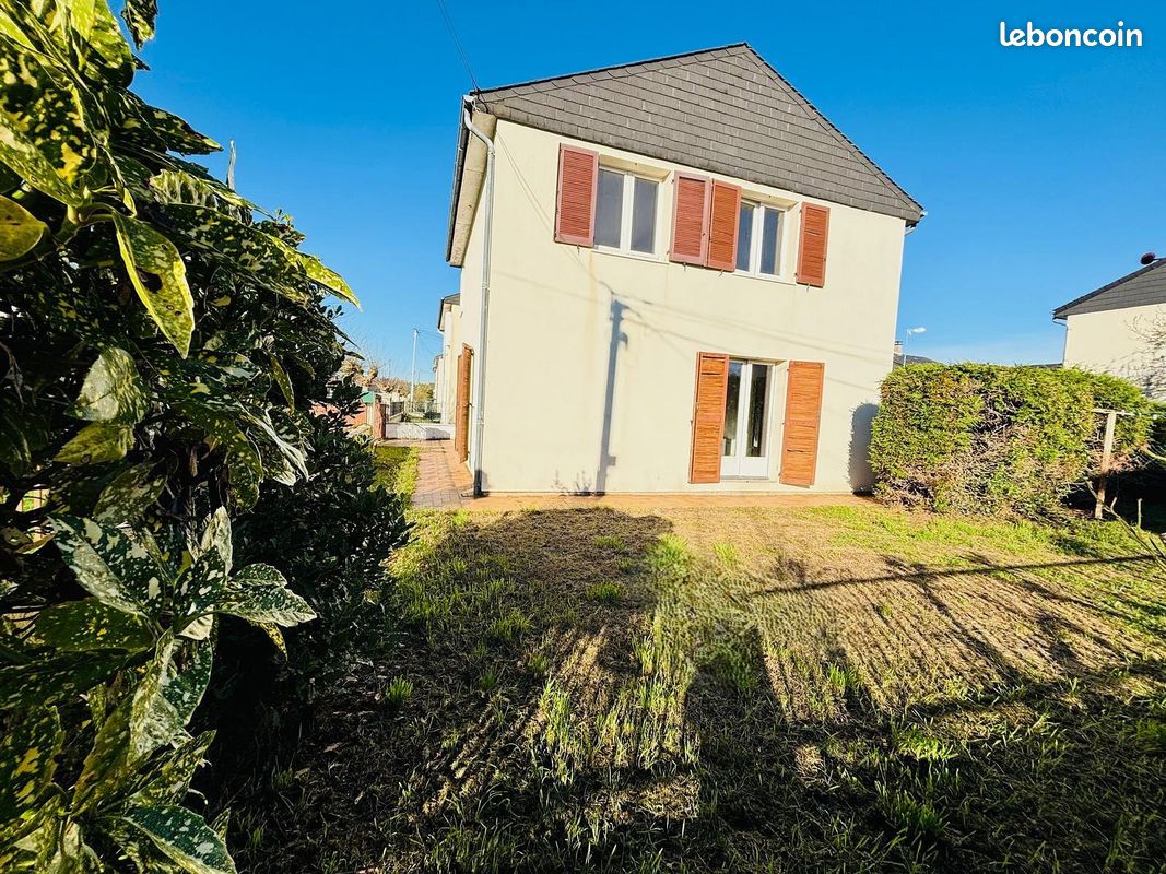 Дом с 4 спальнями в Назель-Негрон, Франция № 223403