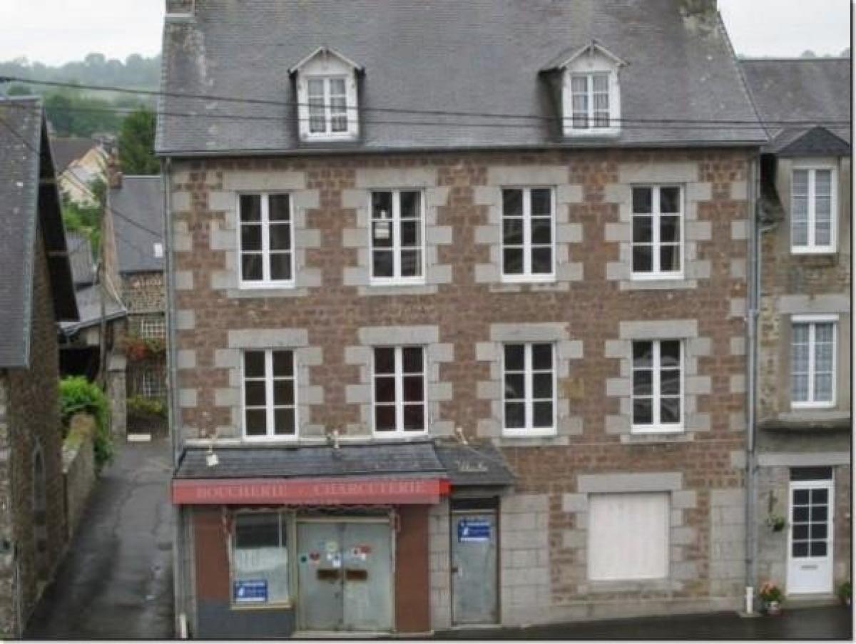 7 bedrooms House in Hambye, France No. 2168