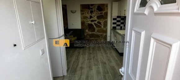 300m² Building in Vila Nova de Gaia, Portugal No. 81694 4