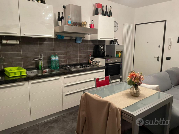 3غرفة شقة في Reggio Emilia, Italy رقم 267992