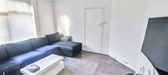 Casa de 2 dormitorios en Dagenham, United Kingdom No. 4824 5