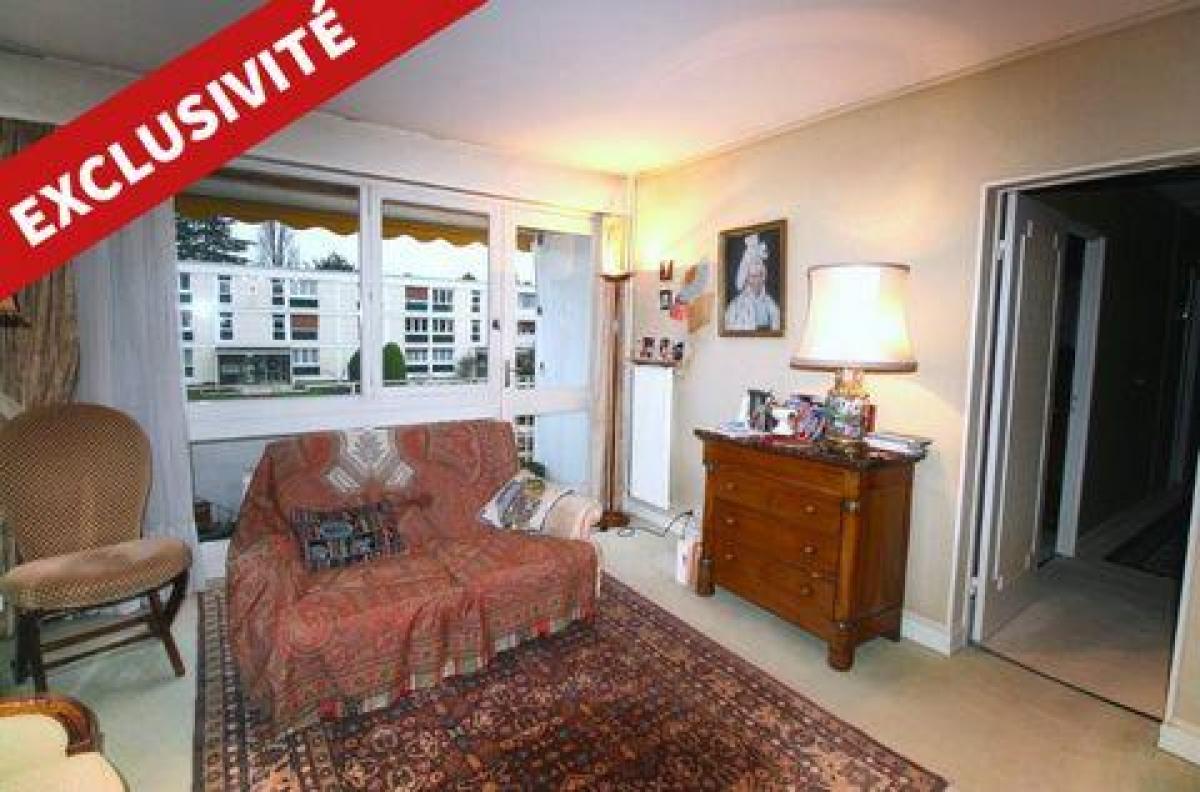 3 bedrooms Apartment in Bois-Guillaume, France No. 27066