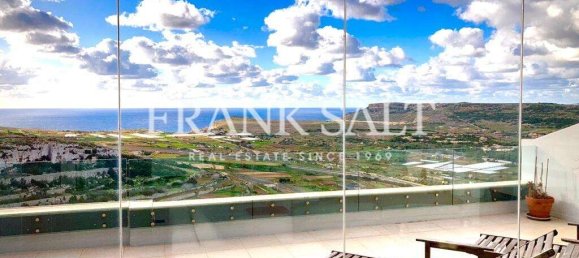 3 bedrooms Penthouse in Mellieha, Malta No. 7756 4