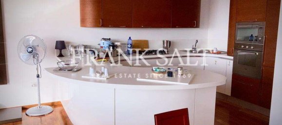 3 bedrooms Penthouse in Mellieha, Malta No. 7756 7