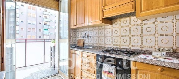 2 Schlafzimmer Wohnung in Milan, Italy, Nr. 362151 2