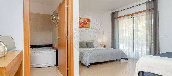 4 bedrooms House in Seixal, Portugal No. 177031 13