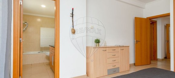 4 bedrooms House in Seixal, Portugal No. 177031 19