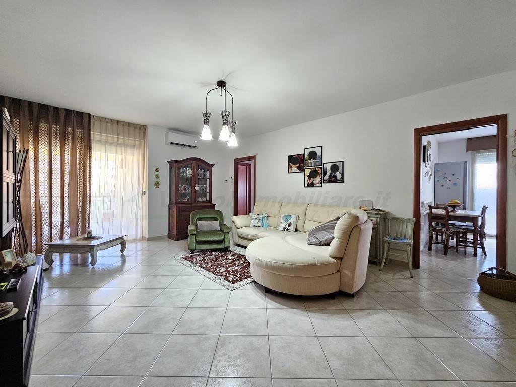 3 bedrooms Apartment in Termoli, Italy No. 67860