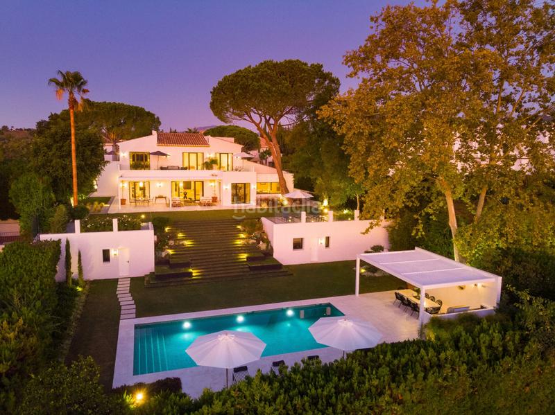 6 bedrooms Villa in Marbella, Spain No. 20481