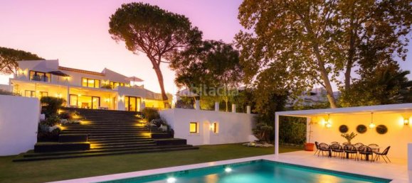 6 bedrooms Villa in Marbella, Spain No. 20481 25