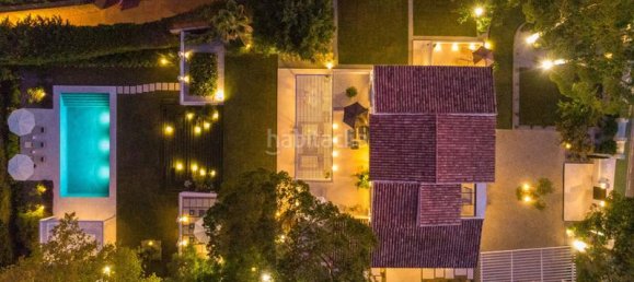 6 bedrooms Villa in Marbella, Spain No. 20481 9