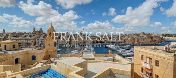 Таунхаус с 4 спальнями в Биргу, Мальта № 2641 2