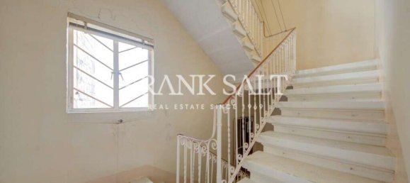 Таунхаус с 4 спальнями в Биргу, Мальта № 2641 6