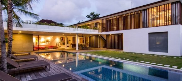 5 bedrooms Villa in Tampaksiring, Indonesia No. 3003 4