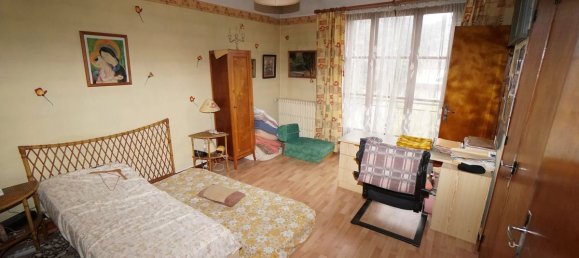 4 chambres Maison à Drancy, France No. 183179 11