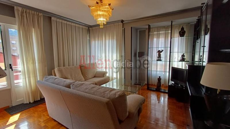 3 Schlafzimmer Wohnung in San Martin del Rey Aurelio, Spain, Nr. 251927