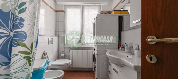 2 Schlafzimmer Wohnung in Azzano San Paolo, Italy, Nr. 305939 15