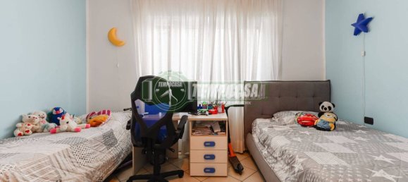 2 Schlafzimmer Wohnung in Azzano San Paolo, Italy, Nr. 305939 24